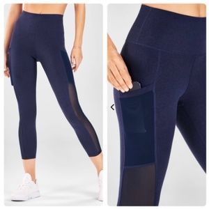 Fabletics High Waisted Mila‎ Pocket Capri Leggings